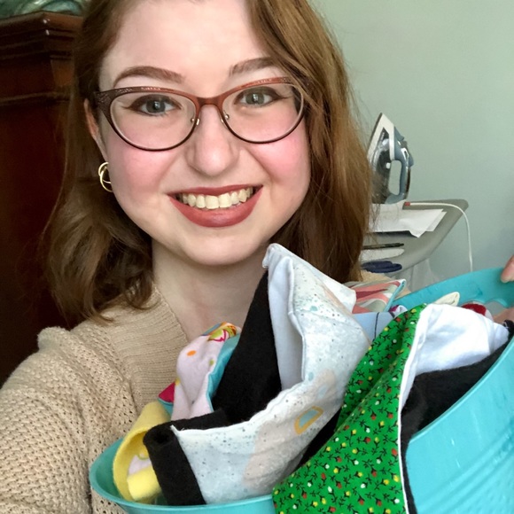 Shop with Shari! - Picture 1 of 2